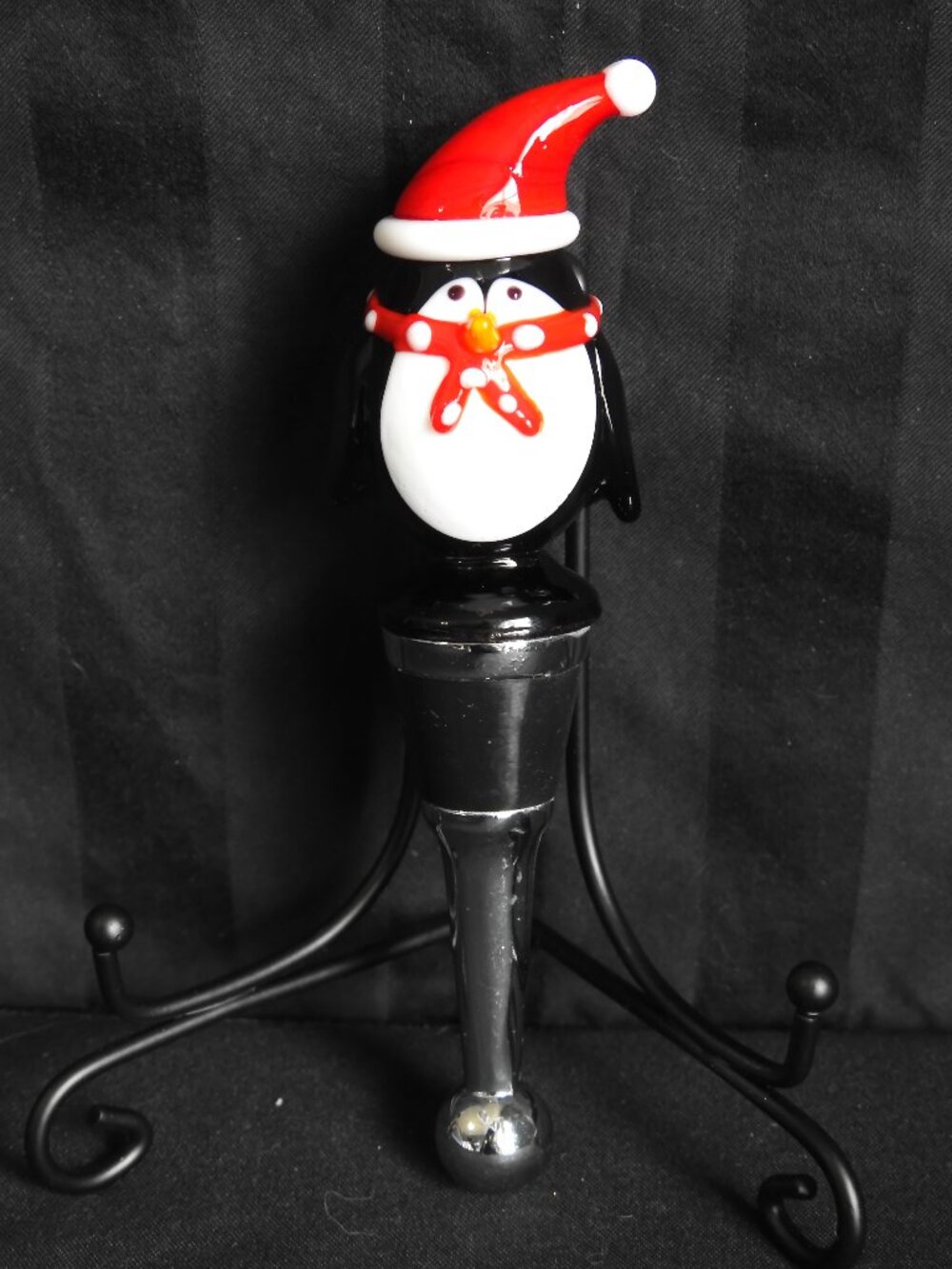 Pier 1 Imports Glass Christmas Penguin Wine/Bottle Stopper